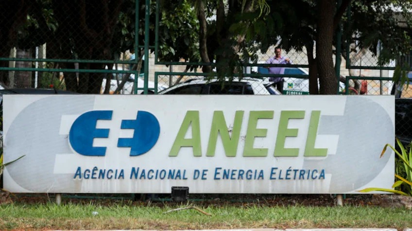 Aneel reajusta bandeiras tarifária de  conta de luz