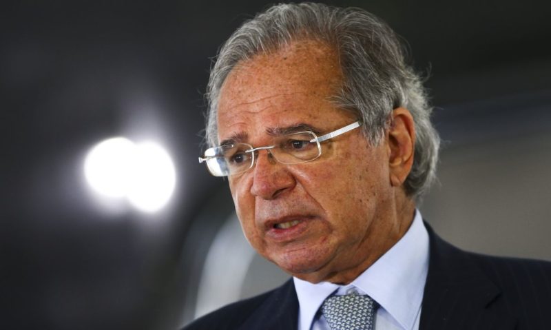 Guedes defende que economia está em crescimento