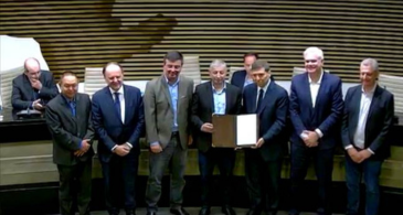 SIAMFESP participa de cerimônia de assinatura para créditos mais acessíveis