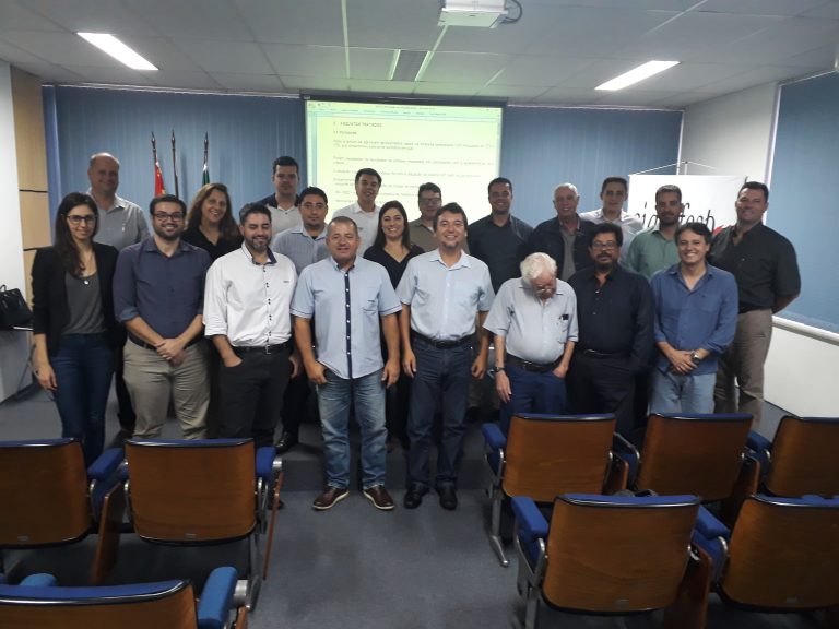 Comissões de Esquadrias e Componentes